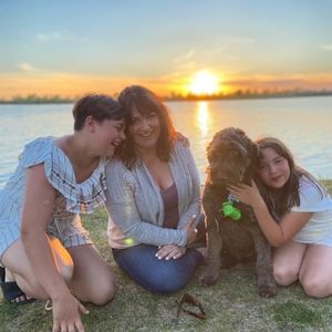 Meet your Posher, Julie